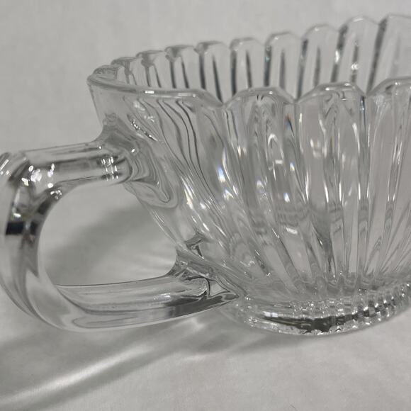 Mikasa Royal Suite #1410 Crystal Glass gravy/sauce Boat 8” - Picture 4 of 7